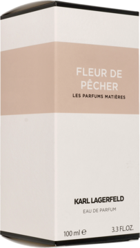 Karl Lagerfeld Fleur De Pêcher woda perfumowana, białe pudełko z brzoskwiniowym pasem, widok pod kątem.