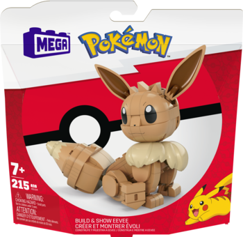 Pudełko zabawki konstrukcyjnej MEGA Pokémon Eevee. Brązowy model Eevee z klocków na czerwono-białym Poké Ballu.