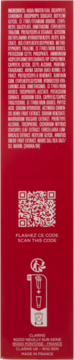 Czerwony bok opakowania Clarins z listą składników, kodem QR oraz symbolami recyklingu.