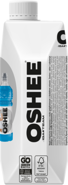Biały karton OSHEE napoju izotonicznego niegazowanego o smaku wieloowocowym, widok z przodu, z czarnym napisem.