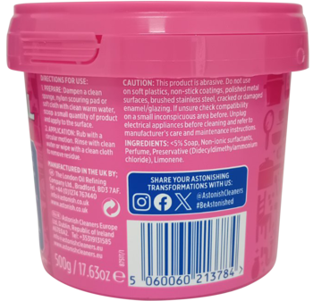 Tył różowej tuby pasty czyszczącej The Pink Stuff z widocznymi instrukcjami, składem i kodem kreskowym.