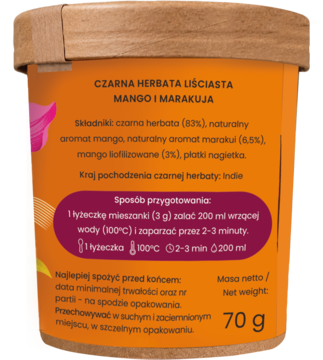 Frontalny widok pomarańczowego okrągłego opakowania herbaty liściastej Mango i Marakuja 70g z drewnianą pokrywką.