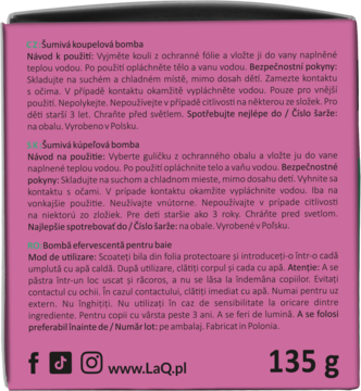 Tył różowego opakowania musującej kuli do kąpieli LaQ Magnolia. Biały tekst z instrukcją użycia, 135 g.