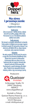 Biała etykieta Doppelherz Magnez, suplement diety na stres i zmęczenie, z czarno-czerwonym logo serca.
