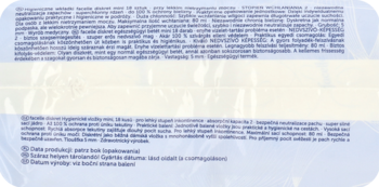 Higieniczne wkładki Facelle Diskret Mini 18 szt. do lekkiego nietrzymania moczu. Niebiesko-białe opakowanie z widocznym opisem.