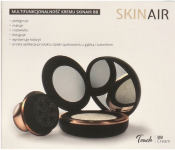 Skin Air Touch BB Cream, pudełko z otwartym czarnym kompaktem, kremem BB i lusterkiem, obok gąbka. Wielofunkcyjny.