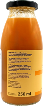 Tył szklanej butelki pomarańczowej przekąski owocowej UJWANA 250ml z imbirem i kurkumą, widać składniki.