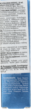 Tył opakowania Isana Hyaluron Intense, niebiesko-białe, z polskim opisem i listą składników.