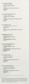 Lista korzyści urządzenia HQ anti-aging: gładsza, nawilżona, miękka skóra z redukcją szorstkości.