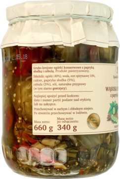 Słoik grubych ogórków konserwowych z papryką i cebulą, widok z przodu z etykietą 660g.