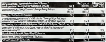 Zbliżenie etykiety produktu: tabela wartości odżywczych dla solonych wafli kukurydzianych bezglutenowych.