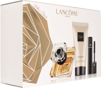Biały zestaw Lancôme Trésor ze złotym wzorem, perfumami, beżowym balsamem i tuszem, widok z przodu pod kątem.