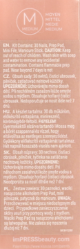 Tył różowego opakowania sztucznych paznokci KISS Bare But Better, z symbolem M i wielojęzycznymi opisami.