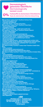 Tył niebieskiego opakowania wkładek Carefree Cotton Feel FlexiForm, z informacjami o dermatologicznie testowanej powłoce i 0% barwników.