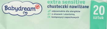 Babydream extra sensitive chusteczki nawilżane 20 sztuk, zielone opakowanie z logo chmurki dla alergików.