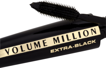 Czarny tusz L'Oréal Volume Million Lashes Extra-Black z wysuniętą silikonową szczoteczką.