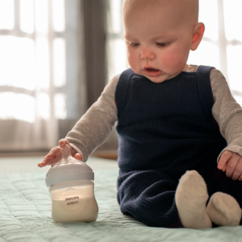 PHILIPS AVENT Natural ,zestaw dla dziecka, butelka responsywna 0m+, 125ml + smoczek 0-6m,od-dostawcy