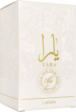 Białe pudełko perfum Lattafa Yara Eau de Parfum ze złotymi napisami, widok pod kątem, delikatny wzór.