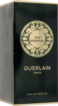 Guerlain Oud Essentiel Eau de Parfum, czarne opakowanie ze złotym, ozdobnym emblematem, widok frontalny.