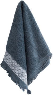 Popielaty ręcznik bawełniany 30x50, 500g/m², z miękkiego frotte, frędzlami i białym wzorem, widok z przodu.