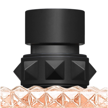 Valentino Donna Born In Roma Coral Fantasy: zbliżenie na czarną nakrętkę z ćwiekami i teksturowany flakon.