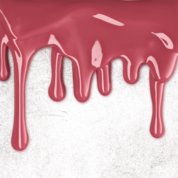 Błyszczący, różowy płyn, symbolizujący Catrice Butter Drippin' Glossy Lip Balm 030, spływa po białym tle.