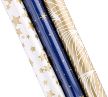 Zestaw 3 rolek papieru ozdobnego: biały w złote gwiazdki, granatowy w złote kropki, beżowy z abstrakcyjnym wzorem. Widok ukośny.