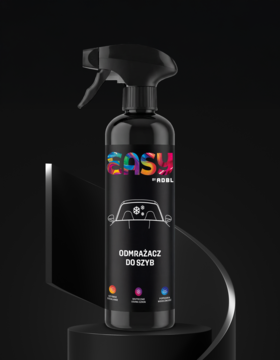 Czarna butelka sprayu Easy Treat odmrażacza do szyb z kolorowym logo i rysunkiem auta, widok z przodu na ciemnym tle.