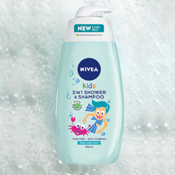 NIVEA KIDS żel i szampon 2w1 o zapachu jabłkowych karmelków, błękitna butelka 500ml z pompką.