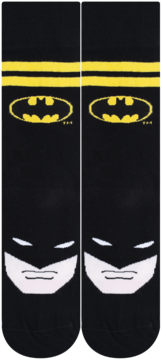 Czarne męskie skarpetki Batman z żółtymi paskami, logo i białą grafiką twarzy Batmana na przodzie.