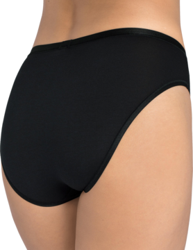 Czarne figi damskie Sloggi Romance Tai na modelce, widok z tyłu i boku. Gładki materiał z elastycznymi brzegami.