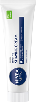 Biała tubka kremu do golenia NIVEA MEN Sensitive z niebieskim logo, widok z przodu, z napisem '0% Alcohol' i '5x ochrona'.