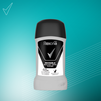Antyperspirant w sztyfcie Rexona Men Invisible Black & White, 48h, szaro-czarne opakowanie, na turkusowym tle.