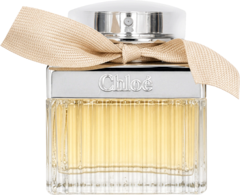 Perfumy Chloe Signature 50ml w prostokątnym flakonie z ryflowanego szkła, srebrne elementy, beżowa wstążka, przód.