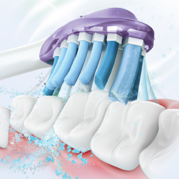Zbliżenie główki Philips Sonicare Premium Gum Care, fioletowo-niebieskie włosie czyści zęby i dziąsła.