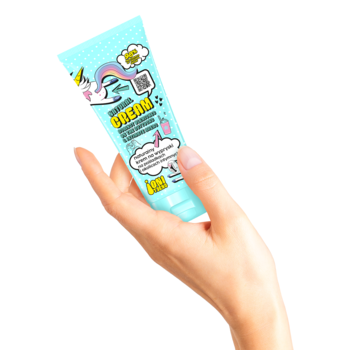 Ręka trzyma turkusowy krem JONI TEENS Unicorn Cream na wypryski intymne i pośladki, z jednorożcem.
