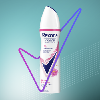 Biało-różowy antyperspirant w sprayu Rexona Advanced Protection Bright Bouquet 72h z fioletowym checkmarkiem.
