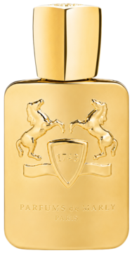 Złota butelka wody perfumowanej Godolphin Parfums de Marly, z wytłoczonym logo dwóch koni, widok z przodu.