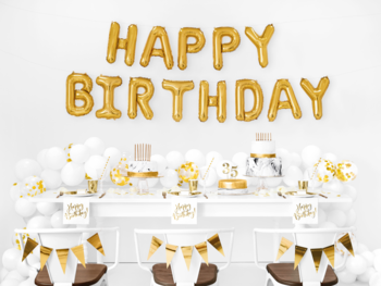 Złoty metalizowany balon foliowy PartyDeco z napisem „Happy Birthday”, duża dekoracja ścienna na przyjęcie urodzinowe.