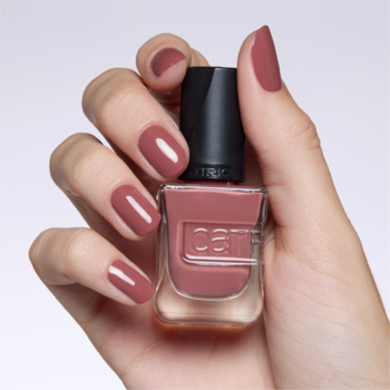 CATRICE Gel Affair ,lakier do paznokci, nr 008 Rosywood Hills,kompozycja-1