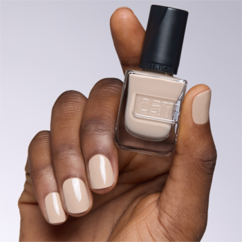 CATRICE Gel Affair ,lakier do paznokci, nr 010 Lost My Camel In The Desert,kompozycja-1