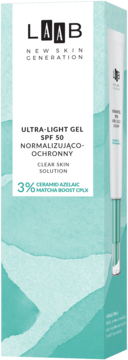 Pudełko LAAB Ultra-light gel SPF 50, ceramidy i matcha, na białym tle z miętowym wzorem. Widok z przodu.