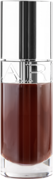 Clarins Lip Comfort Oil Chocolate, szklana butelka z błyszczącym brązowym olejkiem, srebrna nakrętka.