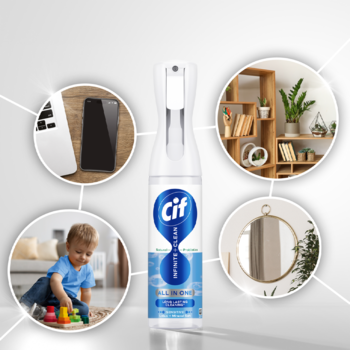 Cif Infinite+ Clean spray, butelka, czyszczenie powierzchni: laptop, półka, lustro, dziecko. Widok z przodu.