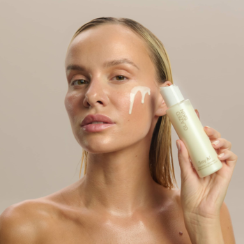 SAY HI Glazed Skin ,serum do twarzy, mleczne,kompozycja-1