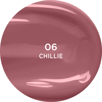 Eveline Vinylove pomadka winylowa 06 Chillie, błyszcząca próbka koloru na okrągłym tle.