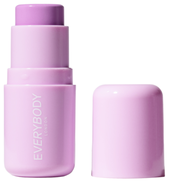 Róż w sztyfcie Everybody London, odcień Silky Ribbon, liliowy, otwarty, z widocznym kremowym wkładem i nakrętką.