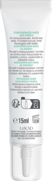 Tył białej tubki Mixa, pasta antytrądzikowa, 15 ml. Widoczne zielone napisy, instrukcja i symbol recyklingu.