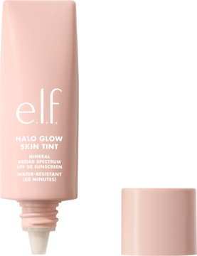 e.l.f. Halo Glow Skin Tint SPF 50, jasnoróżowa tubka z widoczną końcówką aplikatora i odkręconą nakrętką.