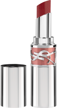 Zbliżenie: otwarta pomadka YSL Love Shine Pink Desire, błyszczący różowo-czerwony kolor, srebrne etui z logo.
